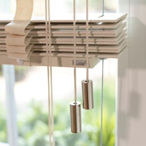 ŻALUZJE FAUX WOOD Producent żaluzji faux wood, żalujze PCV, żaluzje wodoodporne, żaluzje do łazienki, żaluzje z tworzywa, żaluzje 50mm faux wo 7